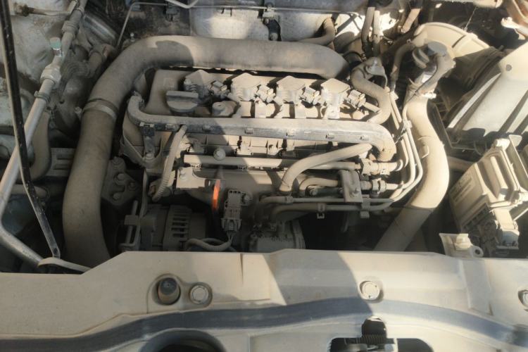 Used Haval H6 2016 Upgraded Model 1.5T Manual Two-Wheel Drive Urban Version Engine Bay
