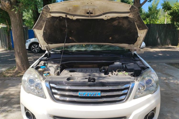Used Haval H6 2016 Upgraded Model 1.5T Automatic Two-Wheel Drive Elite Version Engine Bay