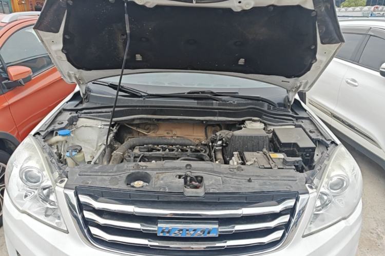Used Haval H6 2016 Upgraded Model 1.5T Manual Two-Wheel Drive Urban Version Engine Bay