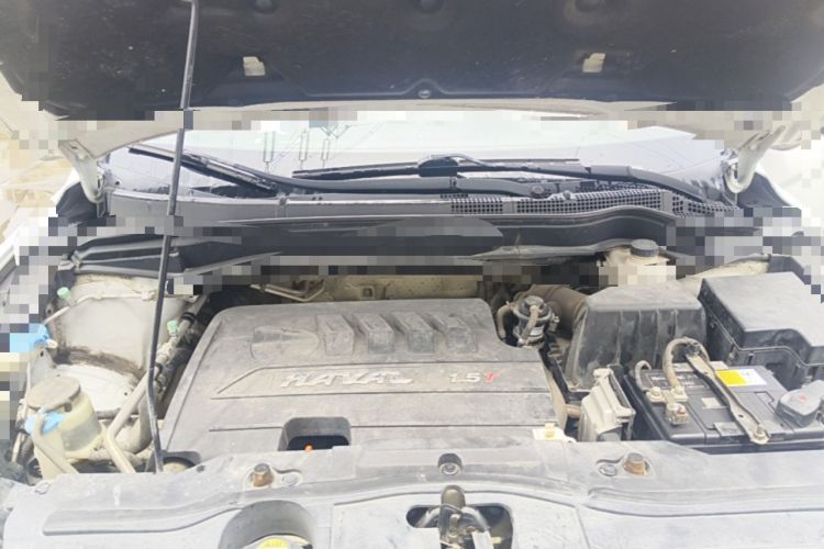 Used Haval H6 2016 Upgraded Model 1.5T Automatic Two-Wheel Drive Elite Version Engine Bay