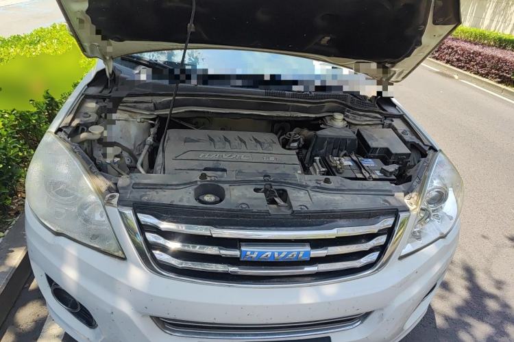 Used Haval H6 2016 Upgraded Model 1.5T Automatic Two-Wheel Drive Elite Version Engine Bay