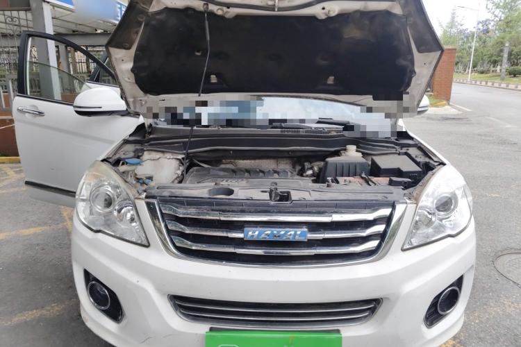 Used Haval H6 2016 Upgraded Model 1.5T Manual Two-Wheel Drive Elite Version Engine Bay
