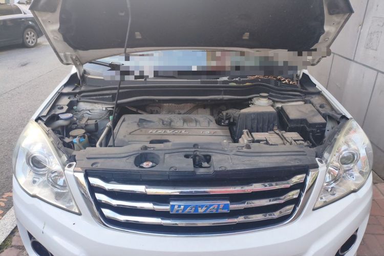 Used Haval H6 2016 Upgraded Model 1.5T Manual Two-Wheel Drive Value Edition Engine Bay