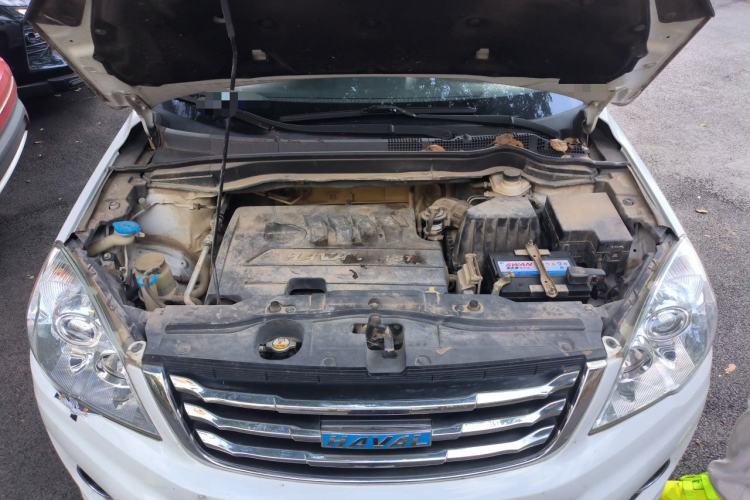 Used Haval H6 2016 Upgraded Model 1.5T Manual Two-Wheel Drive Urban Version Engine Bay