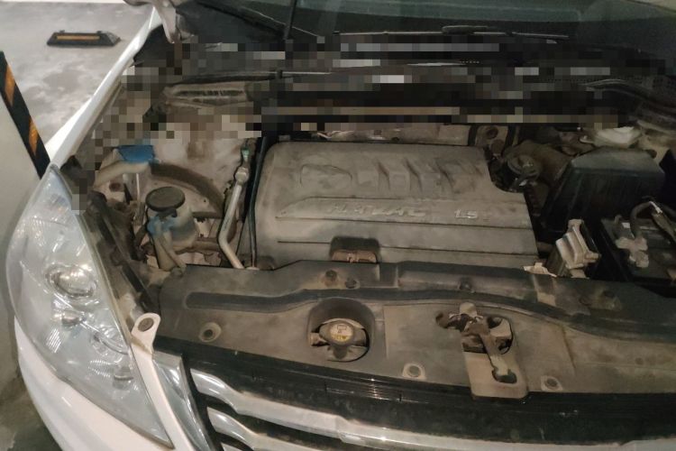 Used Haval H6 2016 Upgraded Model 1.5T Automatic Two-Wheel Drive Elite Version Engine Bay Right