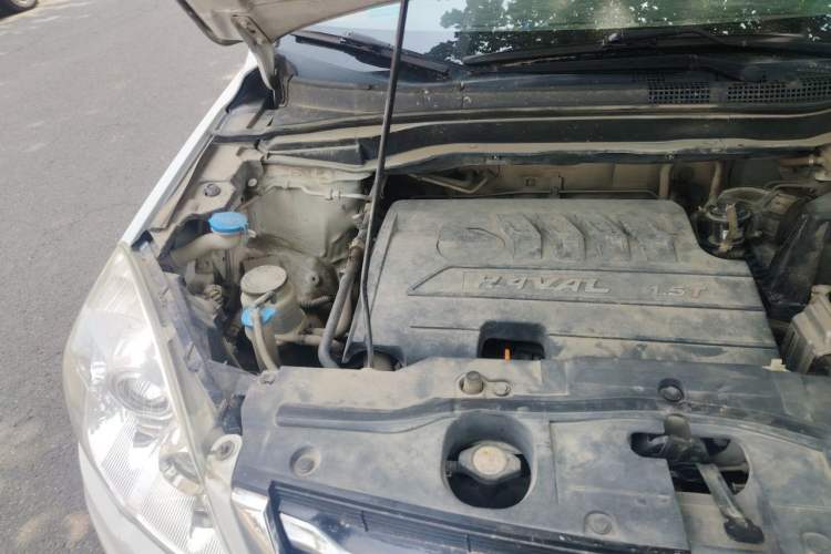 Used Haval H6 2016 Upgraded Model 1.5T Manual Two-Wheel Drive Urban Version Engine Bay Right