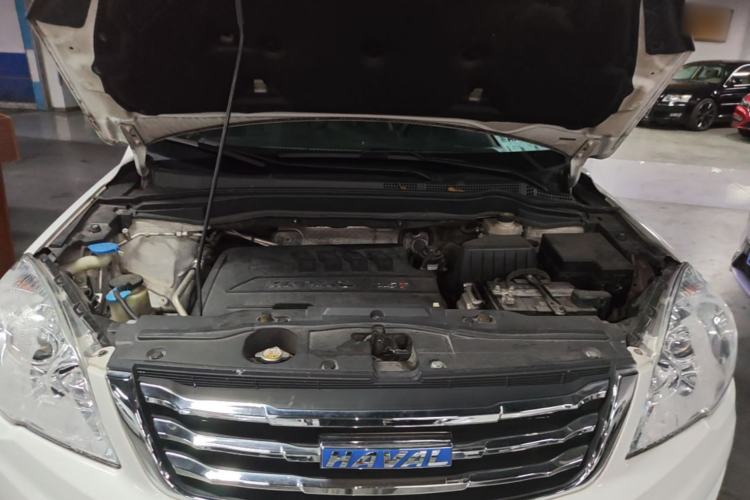 Used Haval H6 2016 Upgraded Model 1.5T Automatic Two-Wheel Drive Elite Version Engine Bay