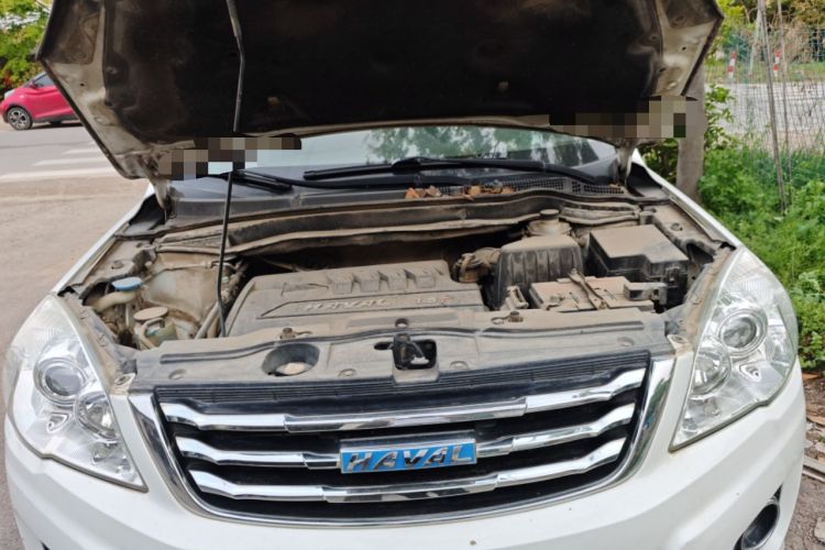 Used Haval H6 2016 Upgraded Model 1.5T Manual Two-Wheel Drive Urban Version Engine Bay