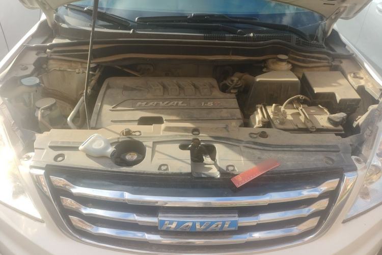 Used Haval H6 2016 Upgraded Model 1.5T Automatic Two-Wheel Drive Elite Version Engine Bay