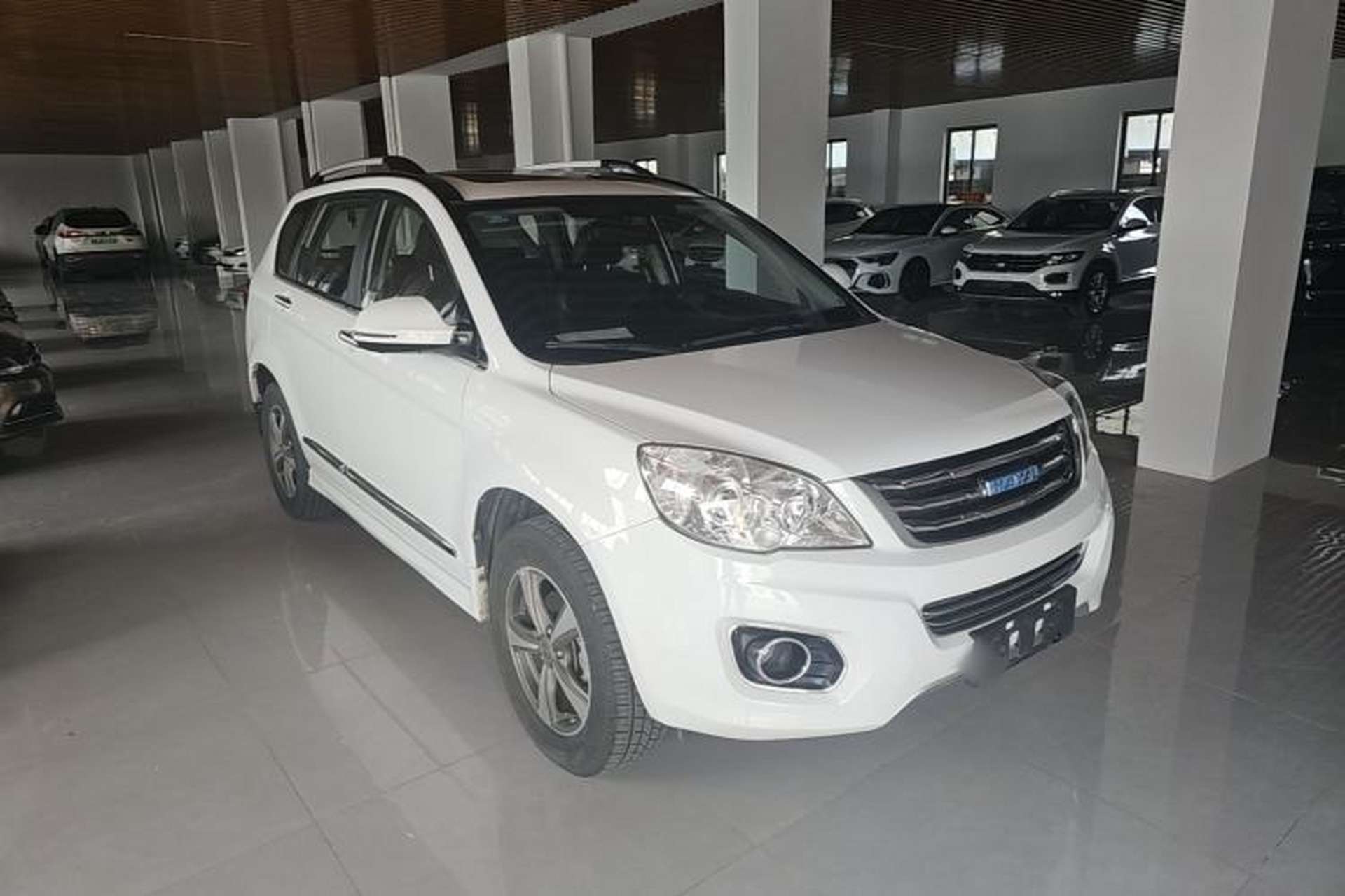 Used Haval H6 2016 Upgraded Model 1.5T Automatic Two-Wheel Drive Elite Version Exterior 1