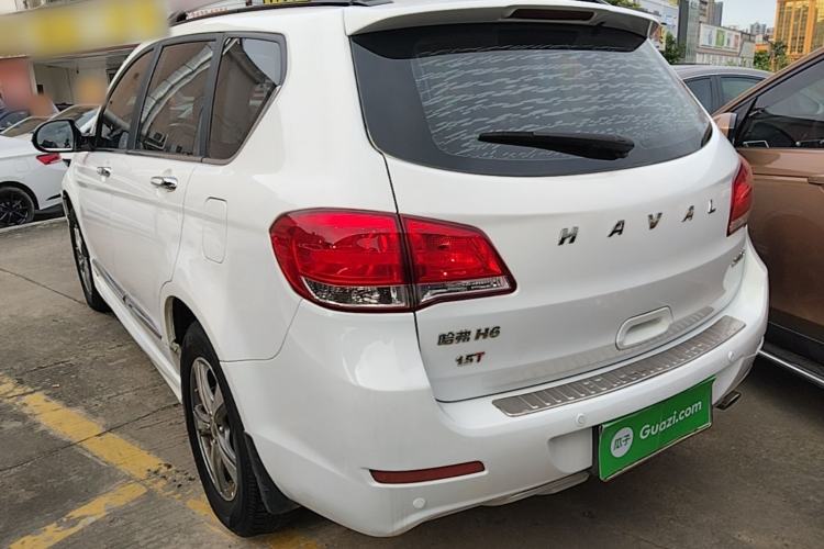 Used Haval H6 2016 Upgraded Model 1.5T Manual Two-Wheel Drive Elite Version Exterior 2