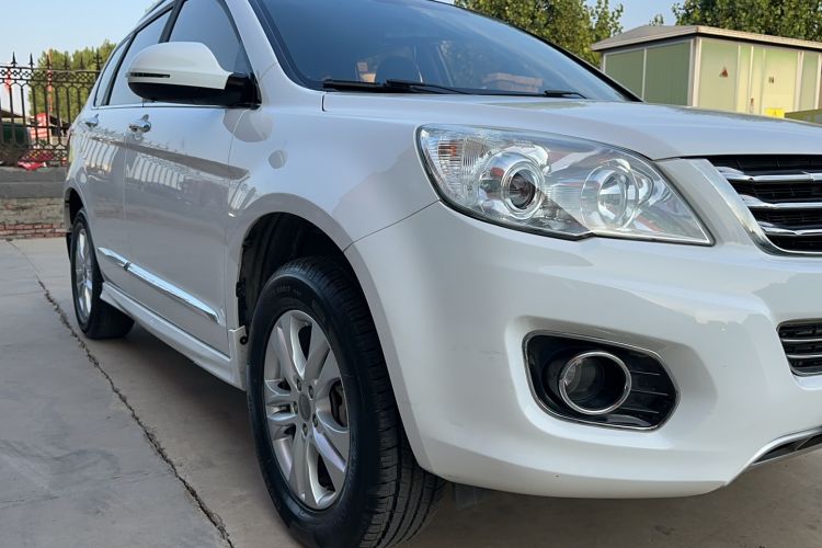Used Haval H6 2016 Upgraded Model 1.5T Manual Two-Wheel Drive Urban Version Exterior 3