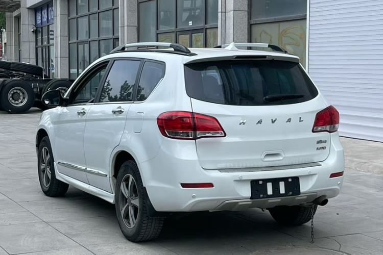 Used Haval H6 2016 Upgraded Model 1.5T Automatic Two-Wheel Drive Elite Version Exterior 3