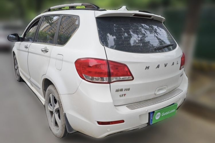 Used Haval H6 2016 Upgraded Model 1.5T Automatic Two-Wheel Drive Elite Version Exterior 3