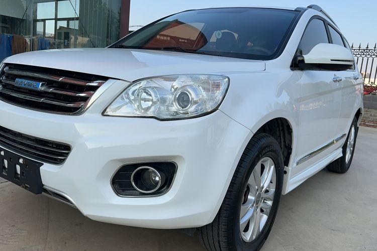 Used Haval H6 2016 Upgraded Model 1.5T Manual Two-Wheel Drive Urban Version Exterior 4