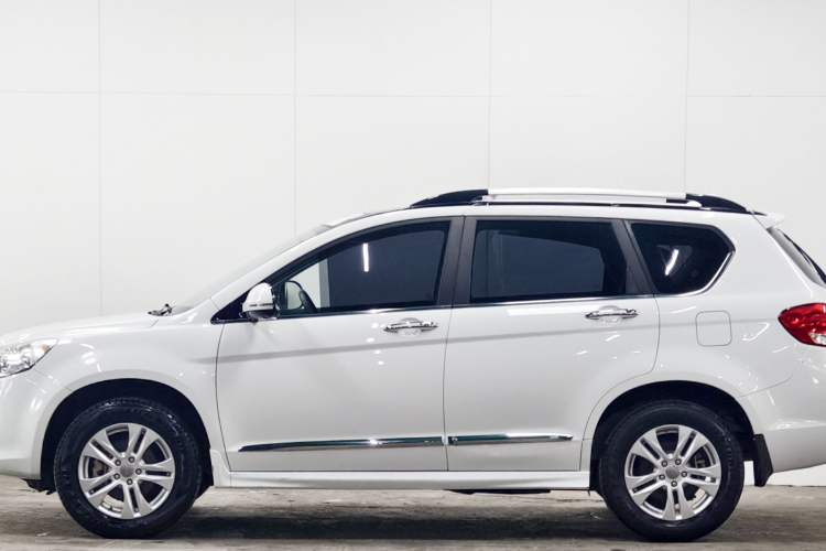 Used Haval H6 2016 Upgraded Model 1.5T Automatic Two-Wheel Drive Elite Version Exterior 4