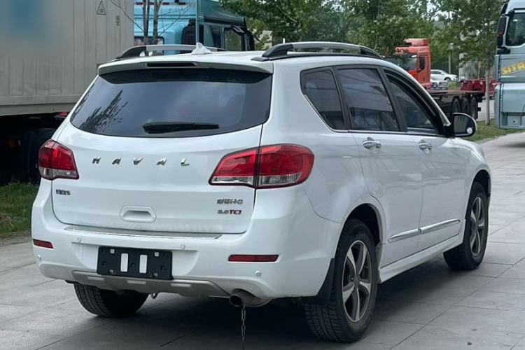 Used Haval H6 2016 Upgraded Model 1.5T Automatic Two-Wheel Drive Elite Version Exterior 5