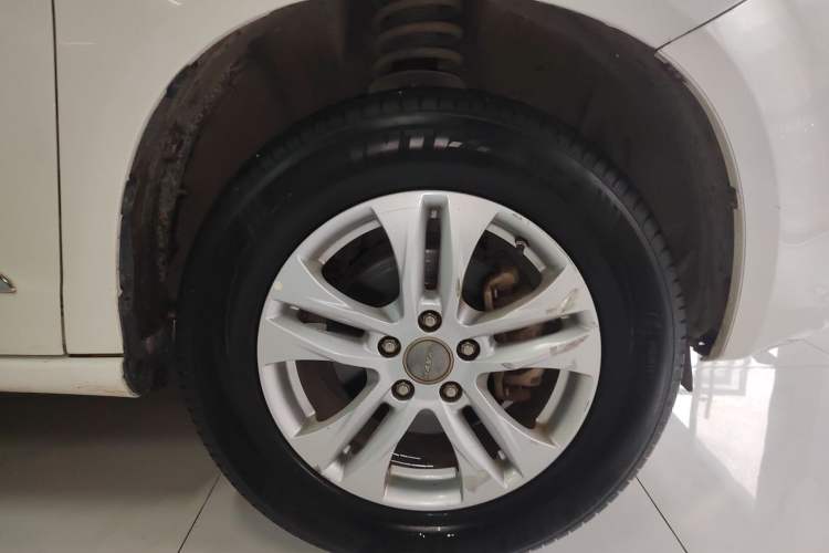 Used Haval H6 2016 Upgraded Model 1.5T Automatic Two-Wheel Drive Elite Version Exterior 5