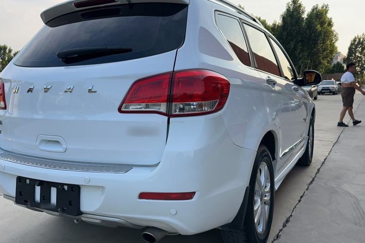 Used Haval H6 2016 Upgraded Model 1.5T Manual Two-Wheel Drive Urban Version Exterior 6