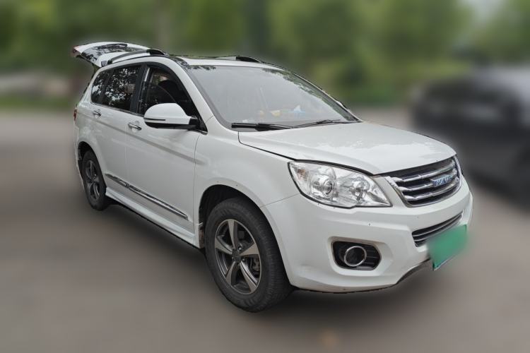 Used Haval H6 2016 Upgraded Model 1.5T Manual Two-Wheel Drive Elite Version Front Right 45 Deg