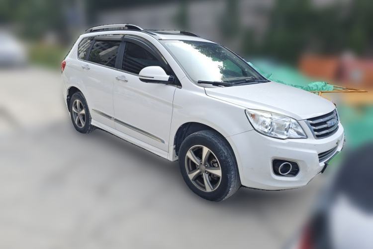 Used Haval H6 2016 Upgraded Model 1.5T Manual Two-Wheel Drive Elite Version Front Right 45 Deg