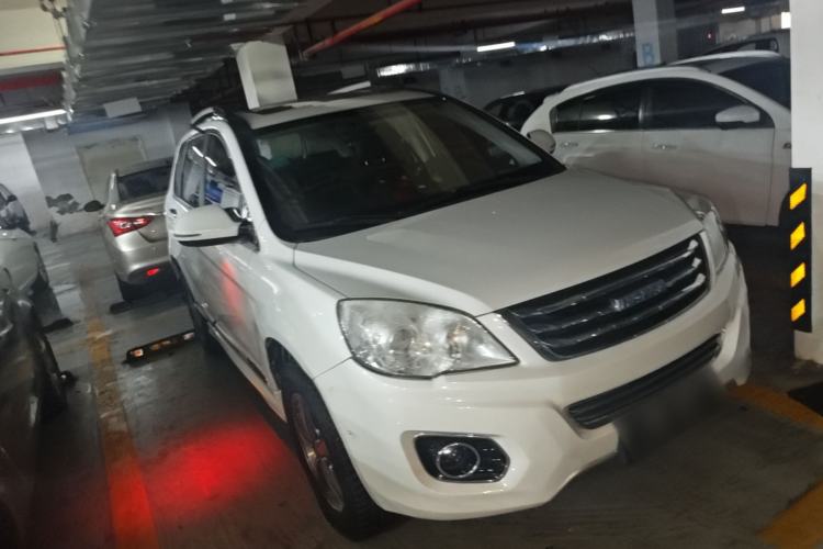 Used Haval H6 2016 Upgraded Model 1.5T Manual Two-Wheel Drive Elite Version Front Right 45 Deg