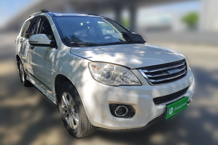 Used Haval H6 2016 Upgraded Model 1.5T Manual Two-Wheel Drive Elite Version Front Right 45 Deg