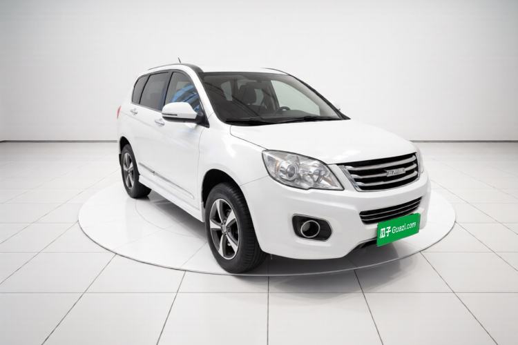 Used Haval H6 2016 Upgraded Model 1.5T Manual Two-Wheel Drive Value Edition Front Right 45 Deg