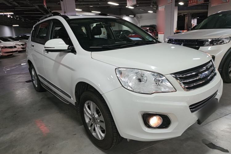 Used Haval H6 2016 Upgraded Model 1.5T Automatic Two-Wheel Drive Elite Version Front Right 45 Deg