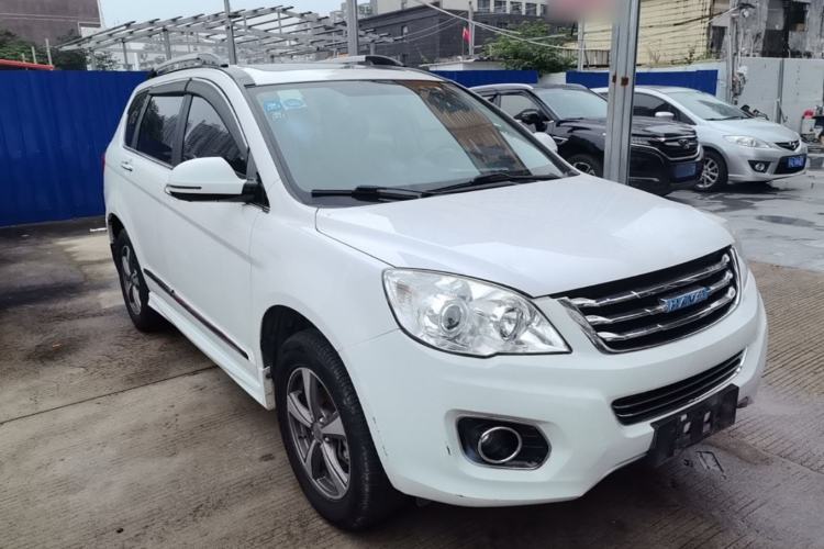 Used Haval H6 2016 Upgraded Model 1.5T Automatic Two-Wheel Drive Elite Version Front Right 45 Deg