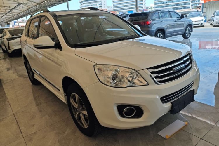 Used Haval H6 2016 Upgraded Model 1.5T Manual Two-Wheel Drive Elite Version Front Right 45 Deg