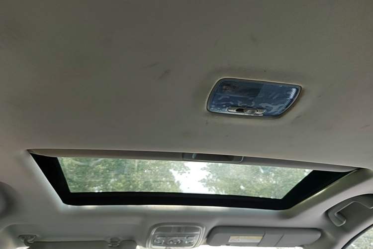 Used Haval H6 2016 Upgraded Model 1.5T Manual Two-Wheel Drive Elite Version Headliner