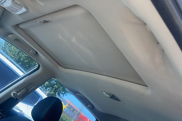 Used Haval H6 2016 Upgraded Model 1.5T Automatic Two-Wheel Drive Elite Version Headliner