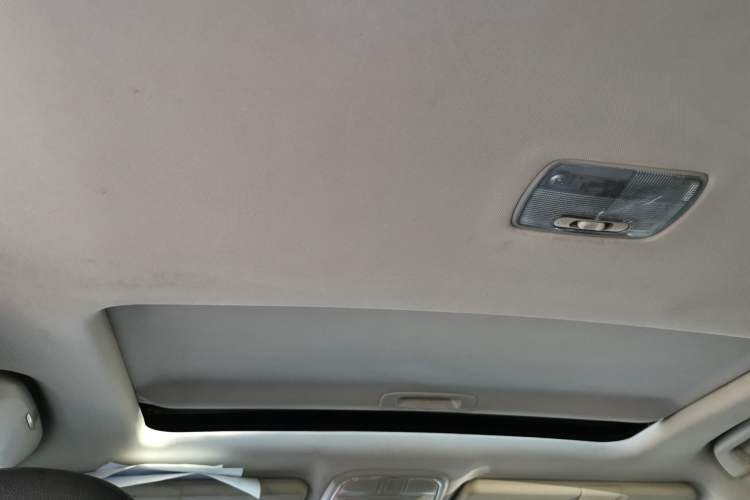 Used Haval H6 2016 Upgraded Model 2.0T Diesel Manual 4x4 Prestige Version China IV Headliner