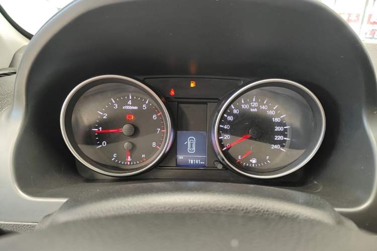 Used Haval H6 2016 Upgraded Model 1.5T Manual Two-Wheel Drive Urban Version Instrument Cluster