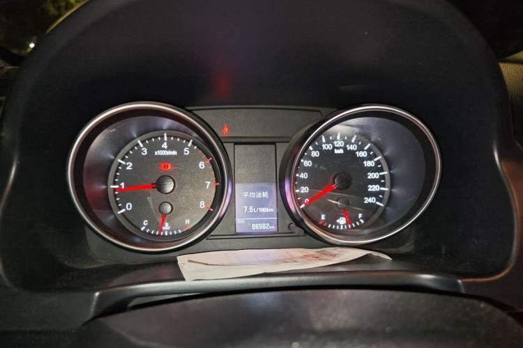 Used Haval H6 2016 Upgraded Model 1.5T Manual Two-Wheel Drive Urban Version Instrument Cluster