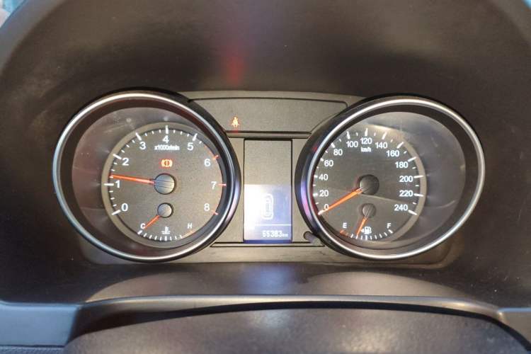 Used Haval H6 2016 Upgraded Model 1.5T Manual Two-Wheel Drive Value Edition Instrument Cluster