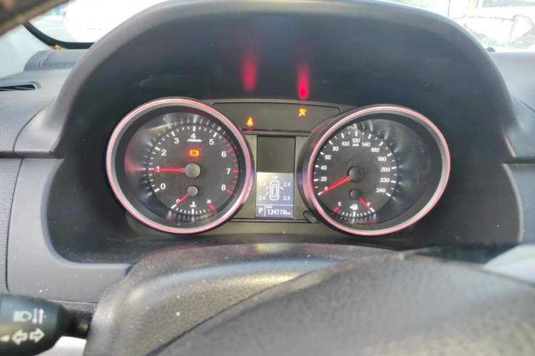 Used Haval H6 2016 Upgraded Model 1.5T Automatic Two-Wheel Drive Elite Version Instrument Cluster