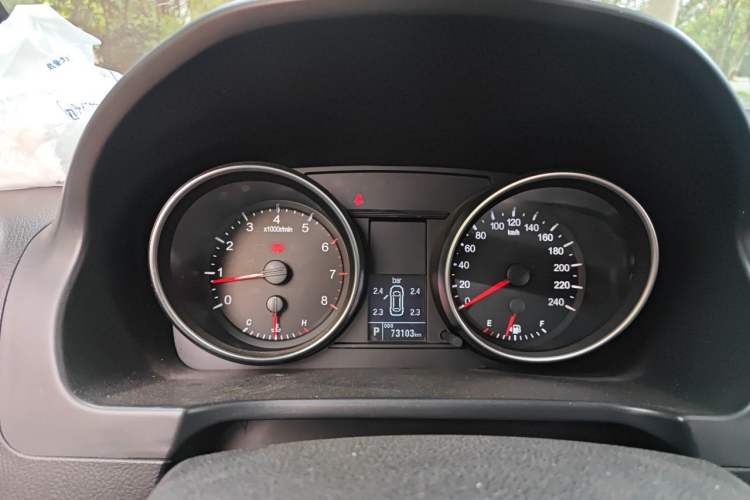 Used Haval H6 2016 Upgraded Model 1.5T Automatic Two-Wheel Drive Elite Version Instrument Cluster