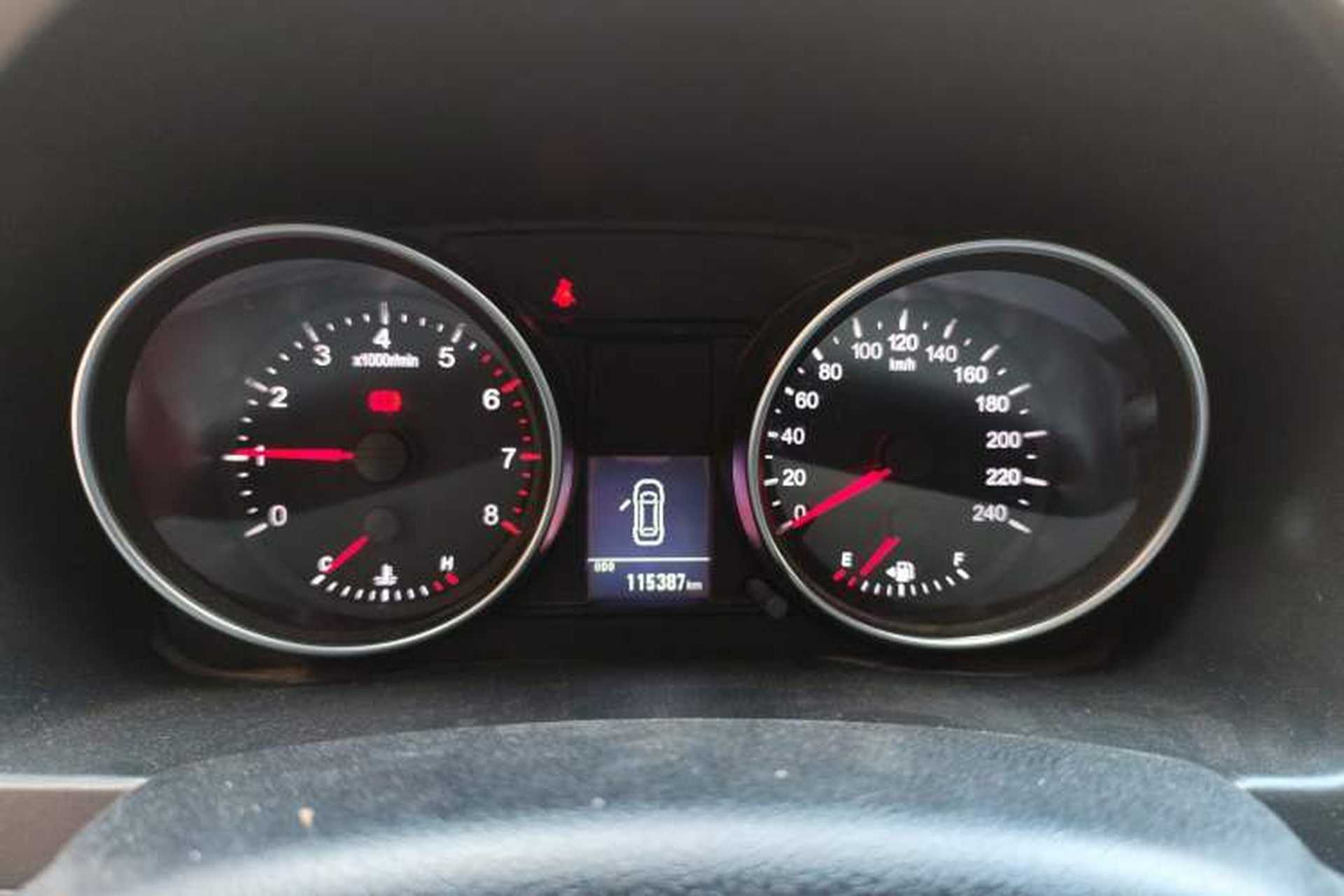 Used Haval H6 2016 Upgraded Model 1.5T Manual Two-Wheel Drive Value Edition Instrument Cluster