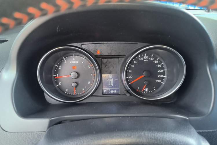 Used Haval H6 2016 Upgraded Model 1.5T Automatic Two-Wheel Drive Elite Version Instrument Cluster