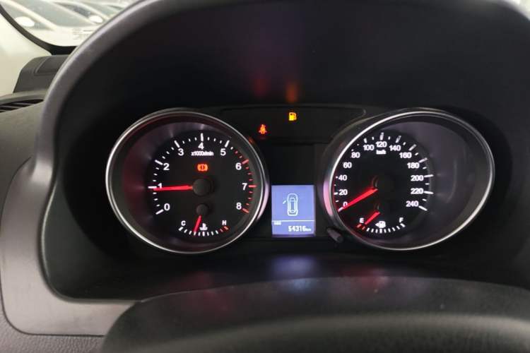 Used Haval H6 2016 Upgraded Model 1.5T Manual Two-Wheel Drive Urban Version Instrument Cluster