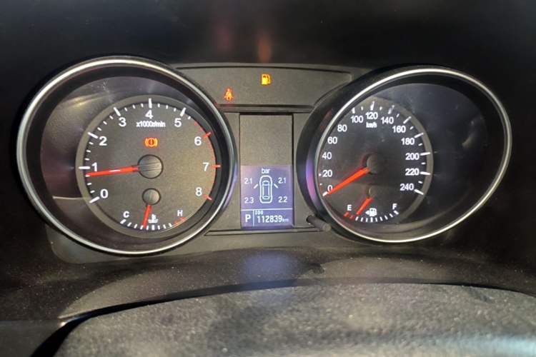 Used Haval H6 2016 Upgraded Model 1.5T Automatic Two-Wheel Drive Elite Version Instrument Cluster