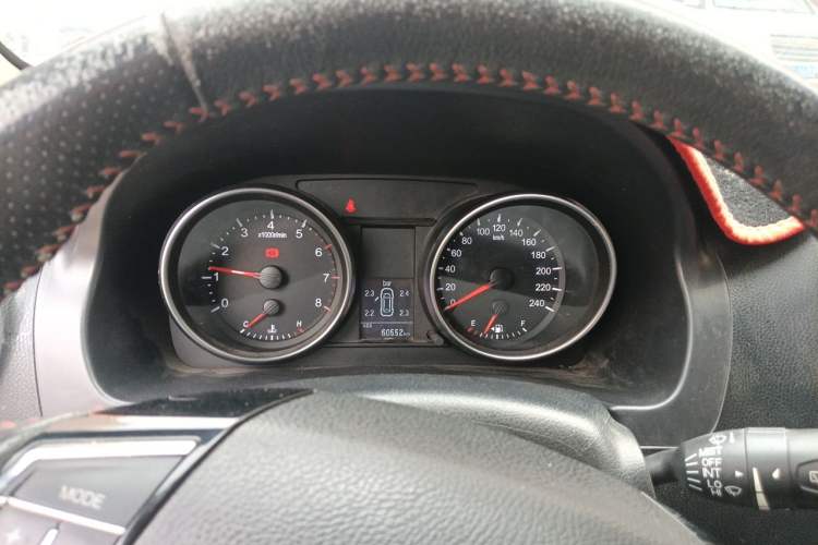 Used Haval H6 2016 Upgraded Model 1.5T Manual Two-Wheel Drive Elite Version Instrument Cluster