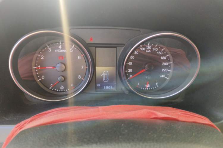 Used Haval H6 2016 Upgraded Model 1.5T Manual Two-Wheel Drive Urban Version Instrument Cluster