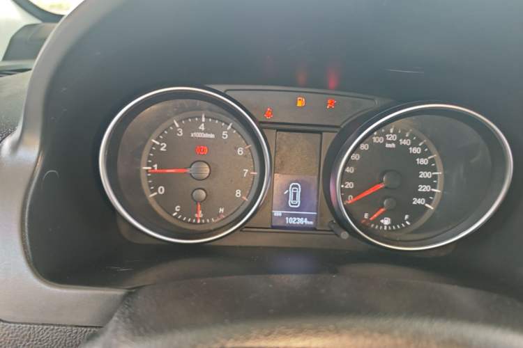 Used Haval H6 2016 Upgraded Model 1.5T Manual Two-Wheel Drive Value Edition Instrument Cluster