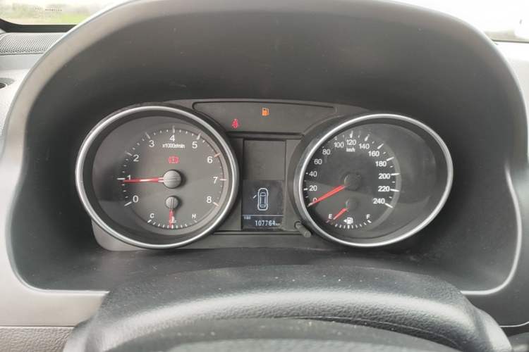 Used Haval H6 2016 Upgraded Model 1.5T Manual Two-Wheel Drive Urban Version Instrument Cluster