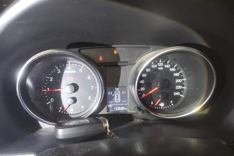 Used Haval H6 2016 Upgraded Model 1.5T Manual Two-Wheel Drive Elite Version Instrument Cluster