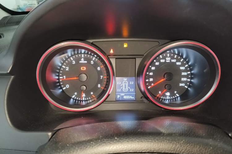 Used Haval H6 2016 Upgraded Model 1.5T Automatic Two-Wheel Drive Elite Version Instrument Cluster