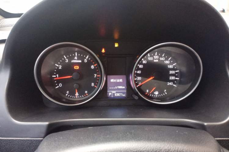 Used Haval H6 2016 Upgraded Model 1.5T Automatic Two-Wheel Drive Elite Version Instrument Cluster